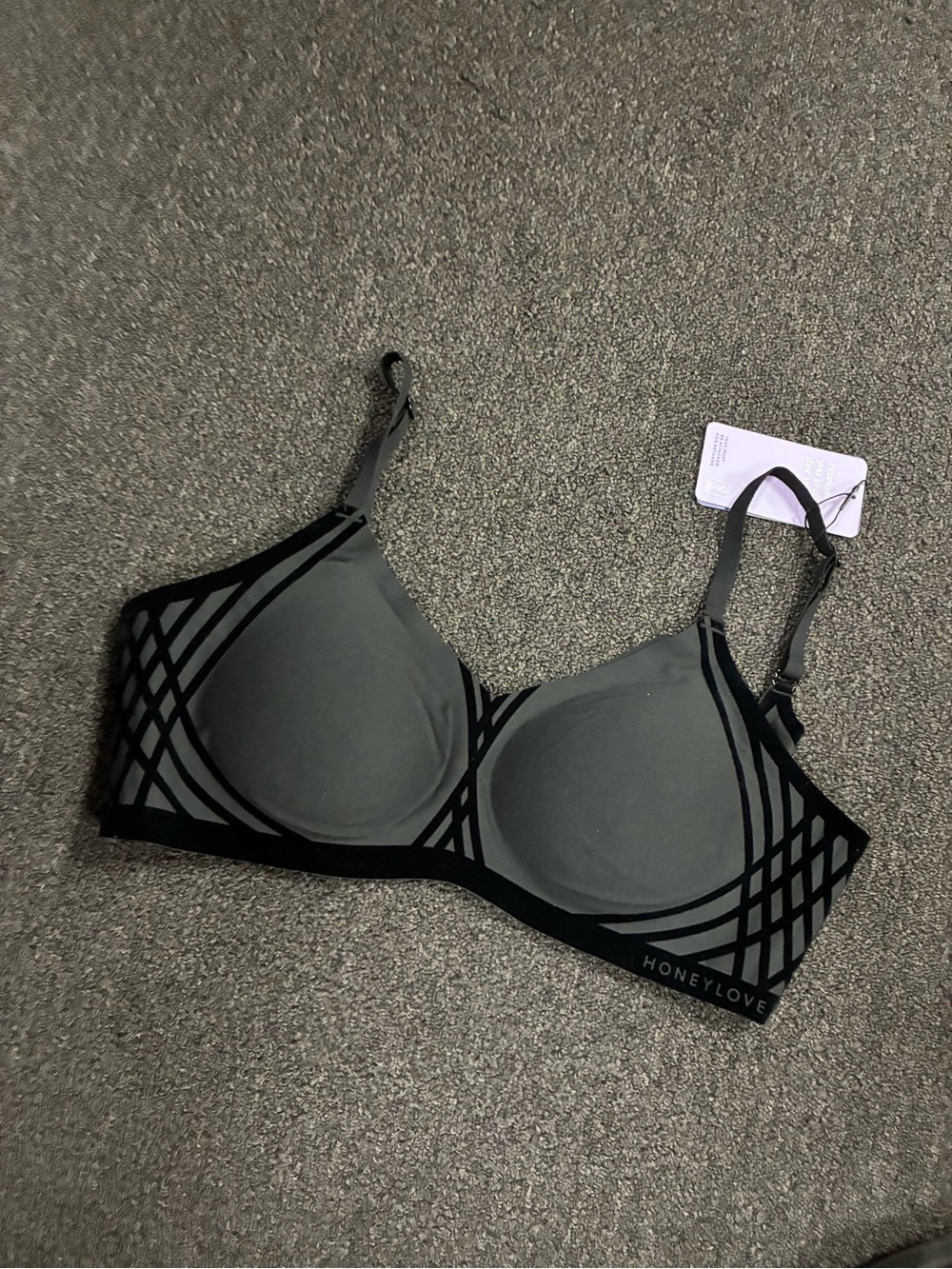Honeylove Silhouette Wireless bra black adjustable SZ L 38 B\C New NWT